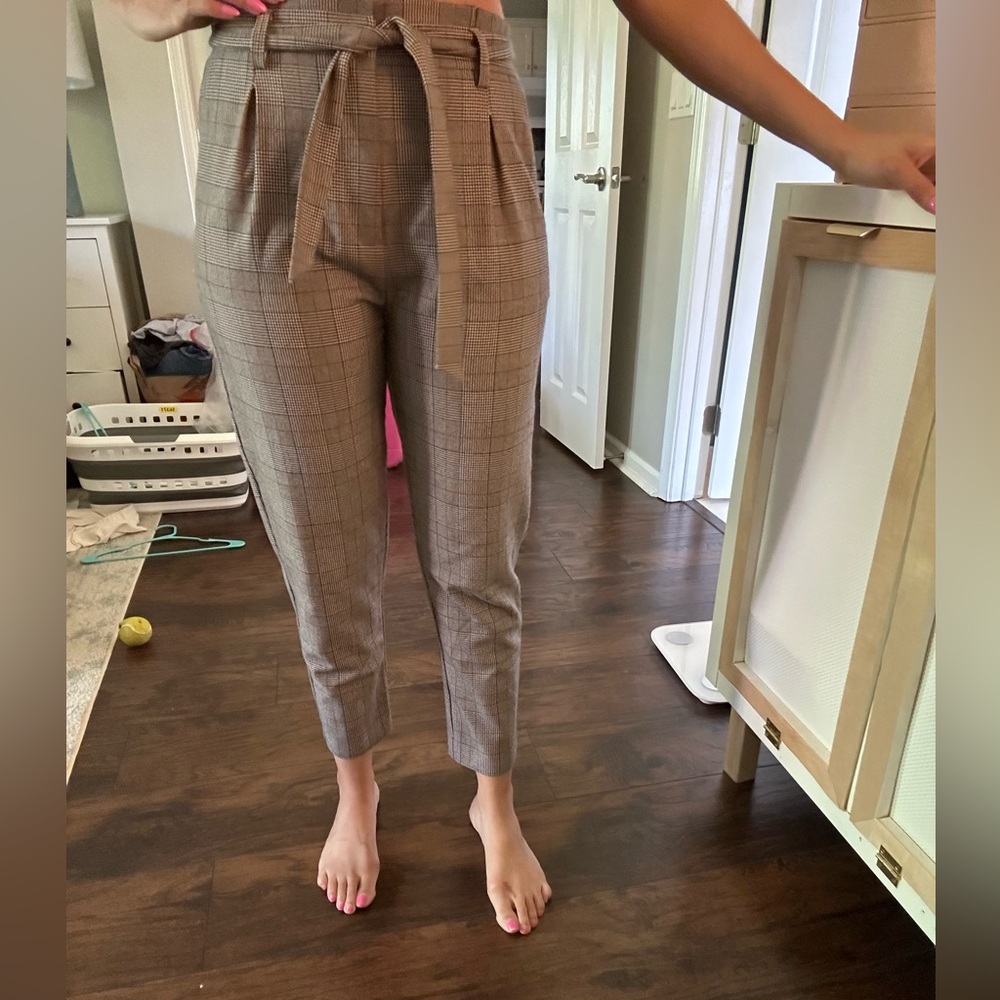 Beige and black plaid paper bag pants